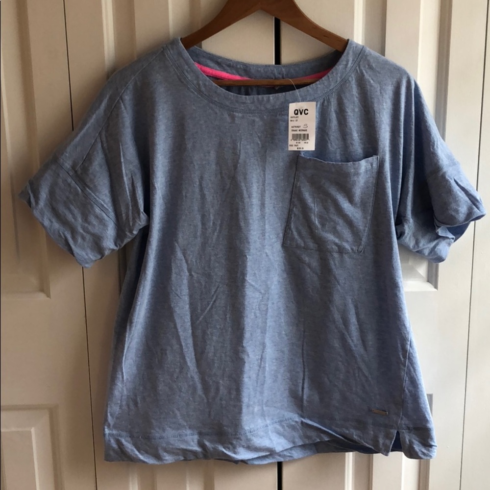 NWT Isaac Mizrahi Double cuff pocket Crewneck top